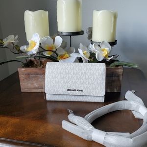 Michael Kors Jet Set Phone Crossbody Bag